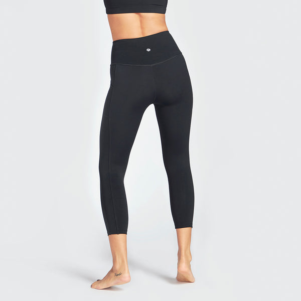 Women's Run 3/4 Shorts W-RWB20007D-1